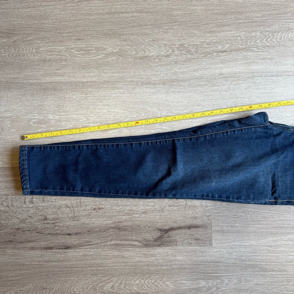 Free People Dark Blue Skinny Jeans Size 26 Casual Denim Streetwear - Picture 6 of 9